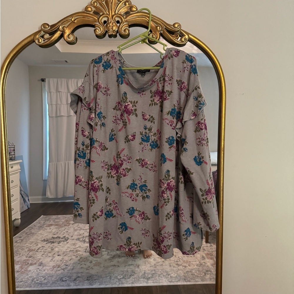 Lane Bryant floral sweatshirt- size 22/24